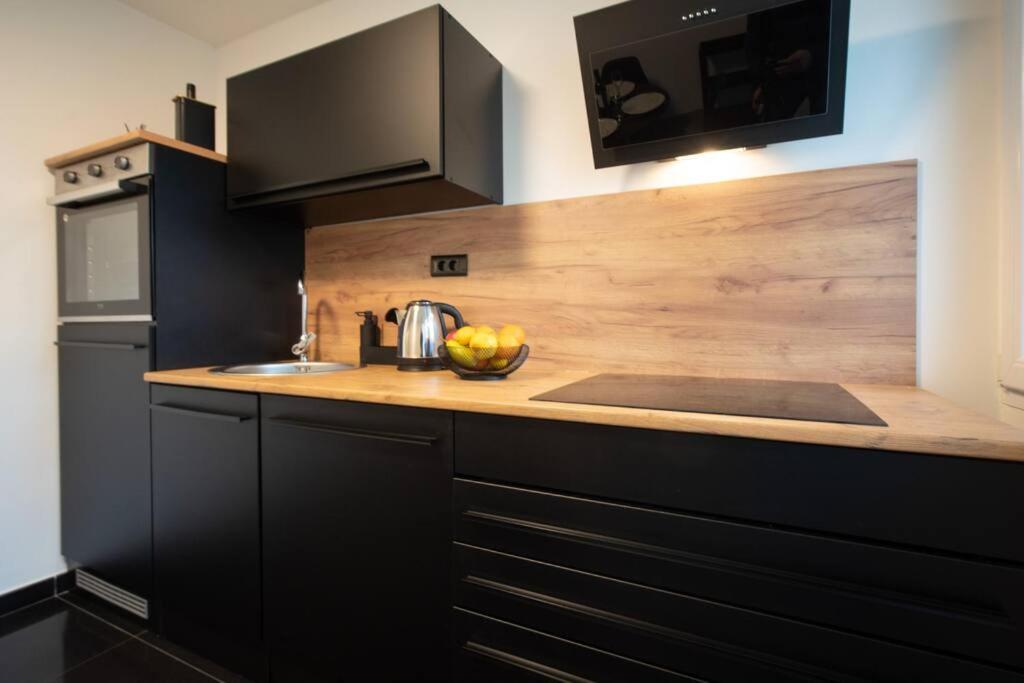 Apartment Hesa- 4 Star Apartment Ριέκα Εξωτερικό φωτογραφία